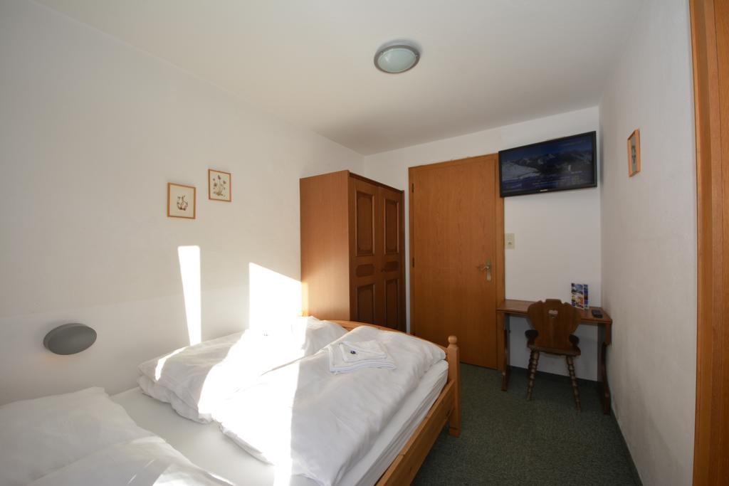 Haus Arnold by Châtel Reizen Sölden Zimmer foto